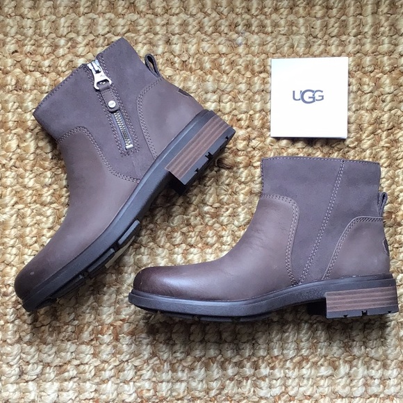 Like NEW UGG Harrison Waterproof Leather Booties 7,5 - Picture 7 of 13